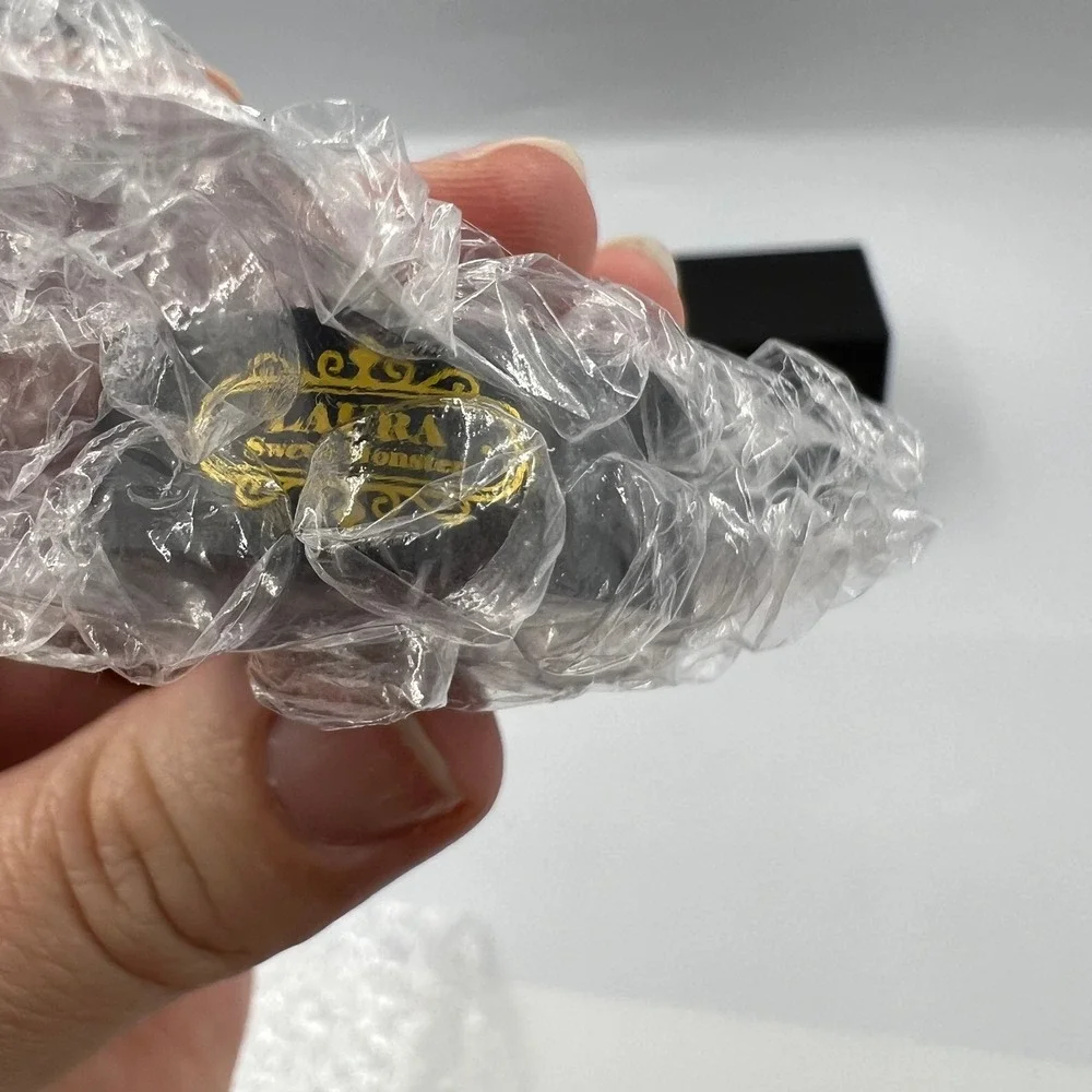 TOYCITY Laura Sweet Monster The Bee Can Luli the Cat Figure Confirmed Blind Box